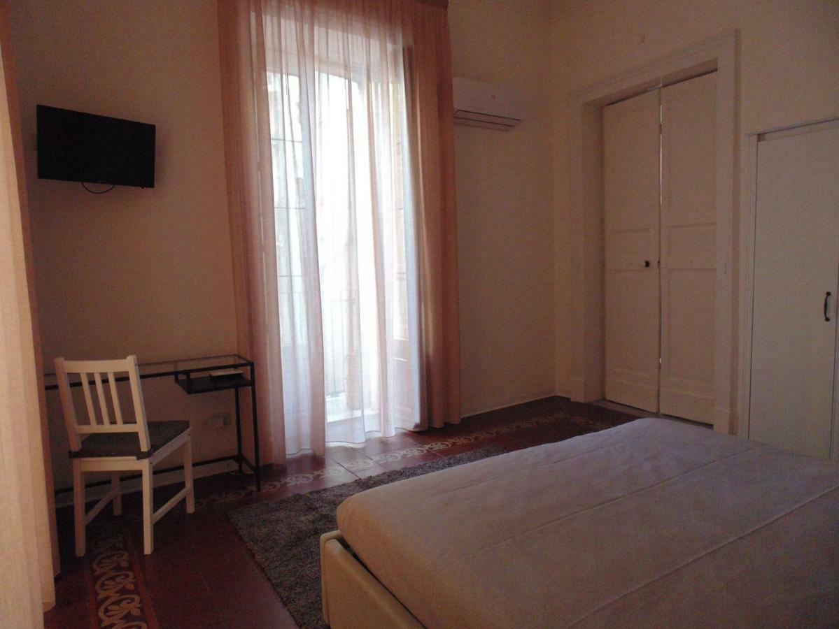 Casa Polena Apartment Catania Bagian luar foto
